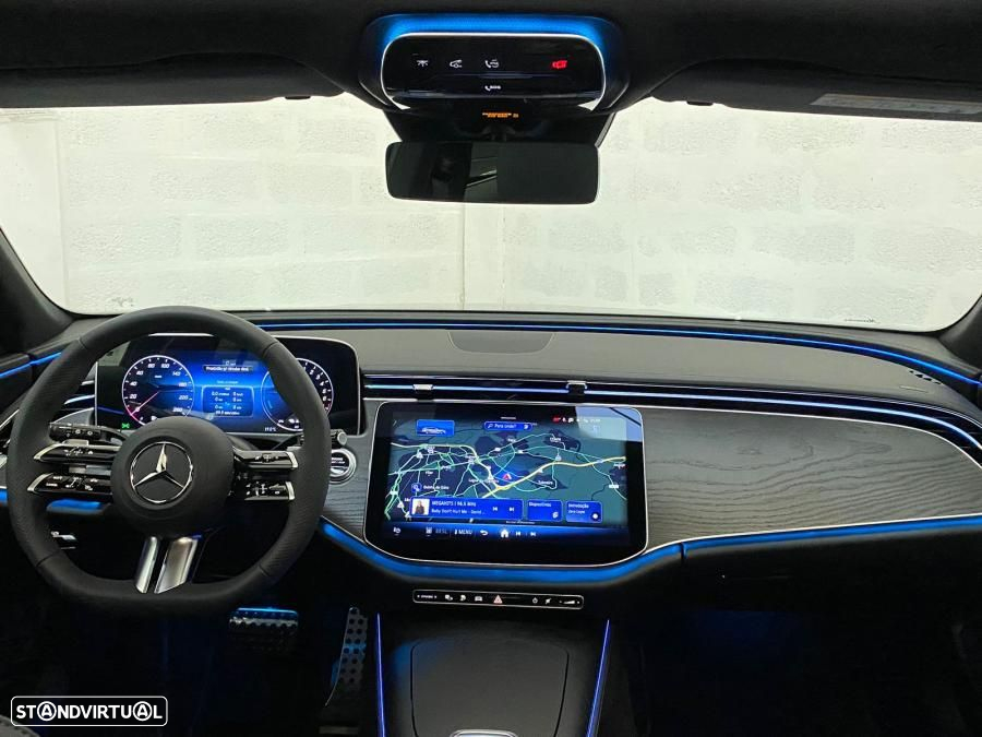 Mercedes-Benz E 300 e AMG Line - 3