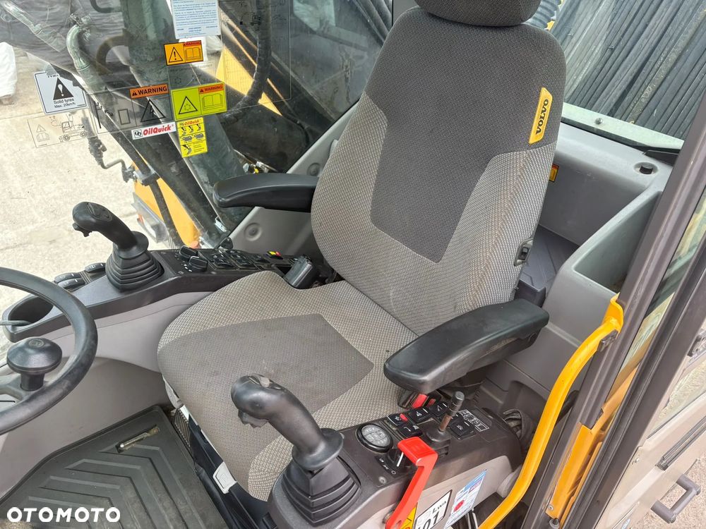 Volvo EW 160D DO WYBURZEŃ KABINA PODNOSZONA - 9