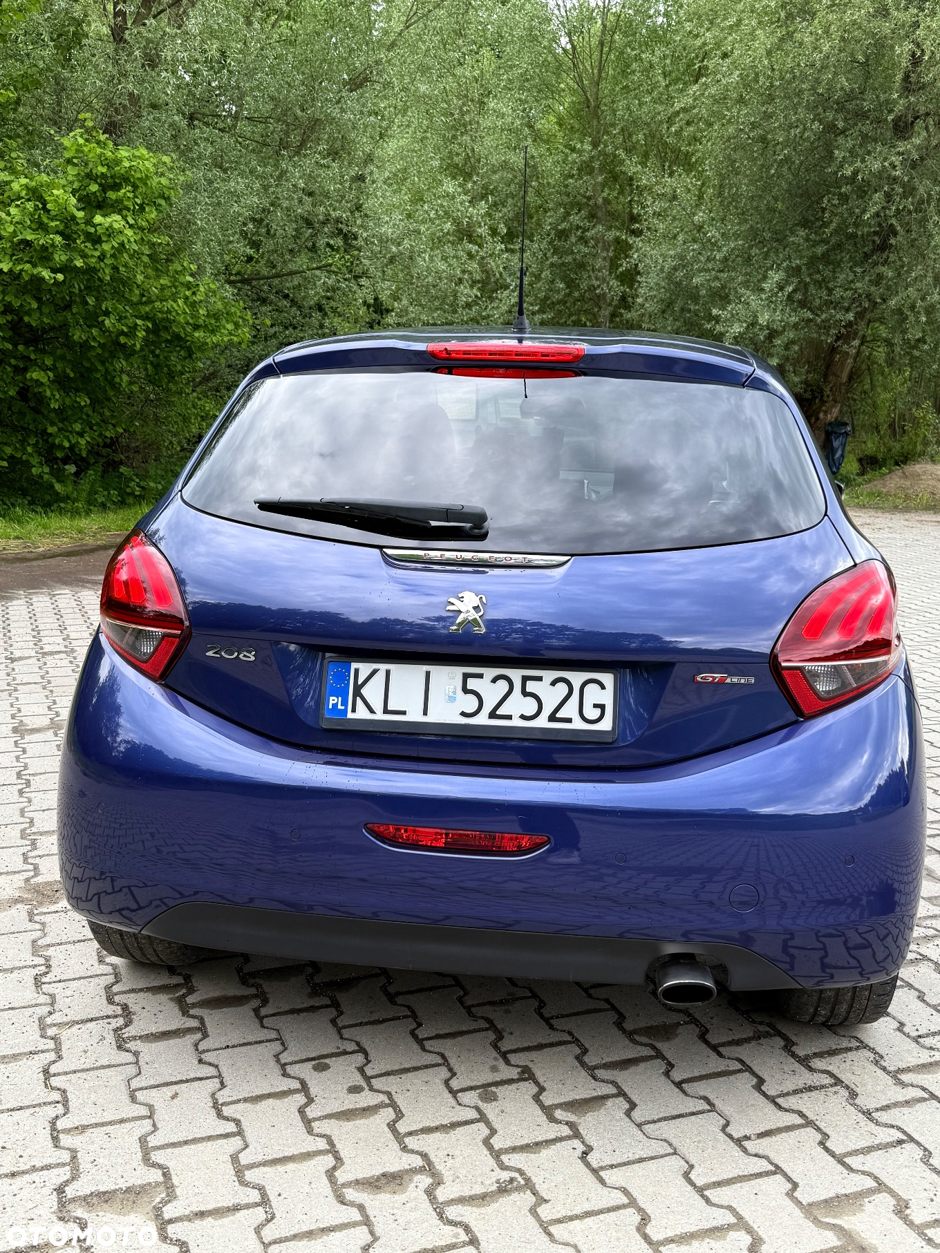 Peugeot 208 - 4