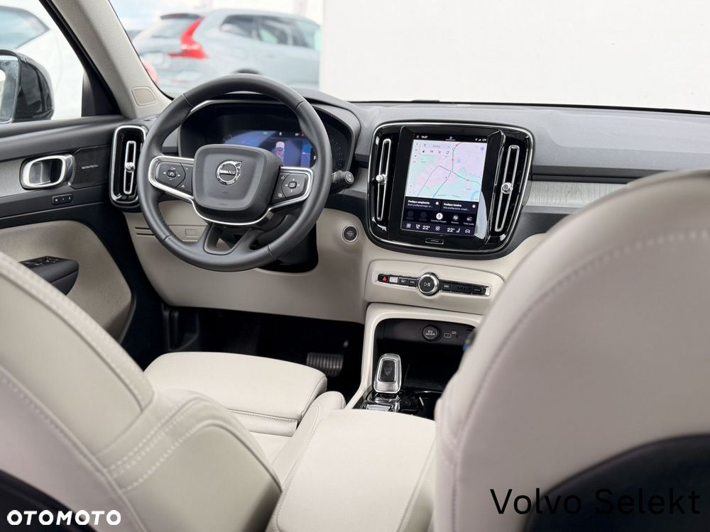 Volvo XC 40 - 23