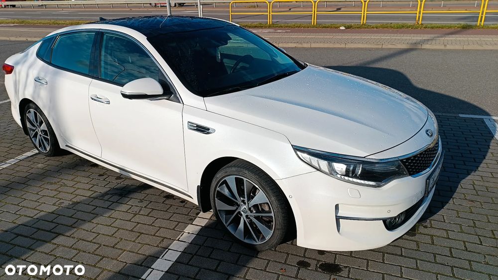 Kia Optima 1.7 CRDI XL DCT - 1