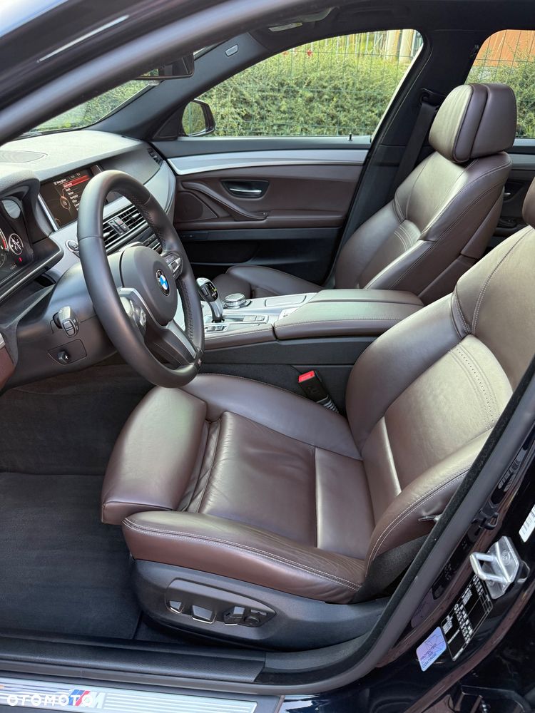 BMW Seria 5 520d M Sport - 16