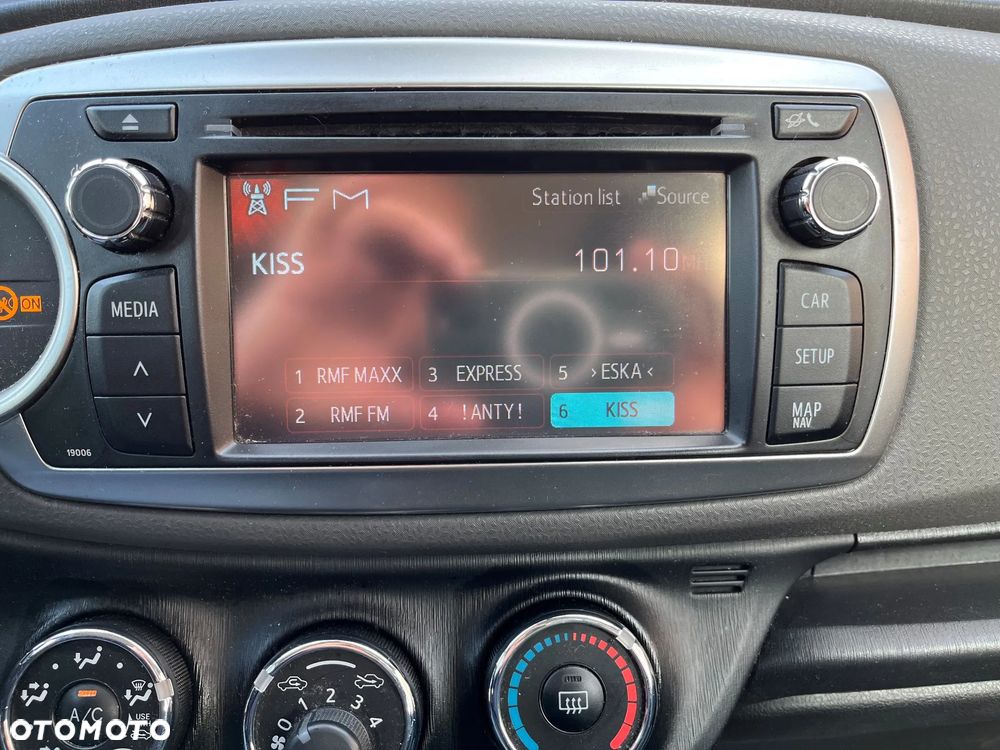 Toyota Yaris 1.33 Active - 8