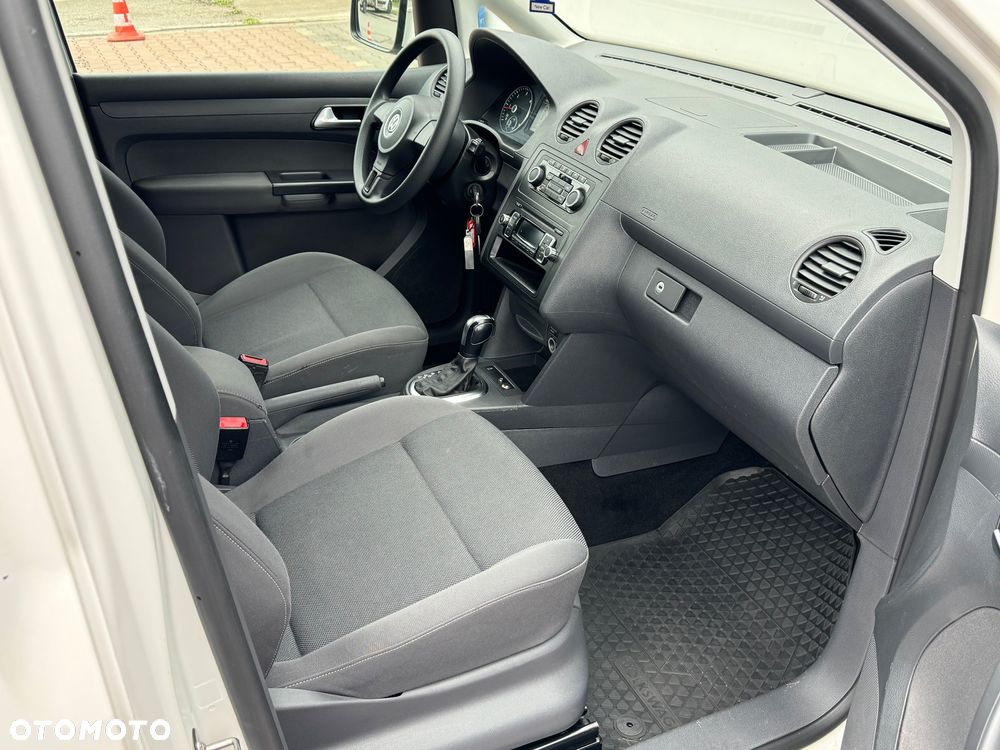 Volkswagen Caddy 2.0 TDI Comfortline 4Motion DSG - 8