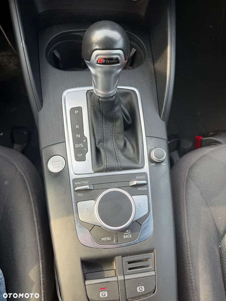 Audi A3 Sportback 35 TFSI mHEV S Line S tronic - 4