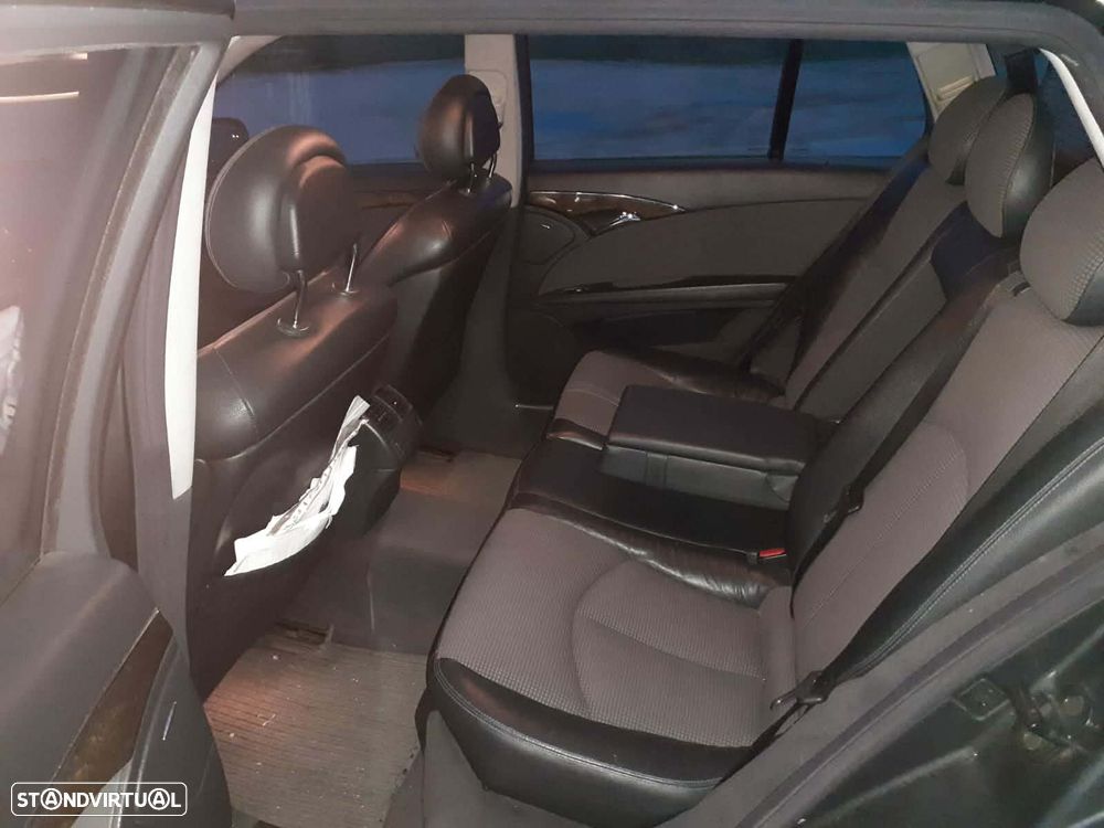 Mercedes-Benz E 270 CDi Avantgarde - 5