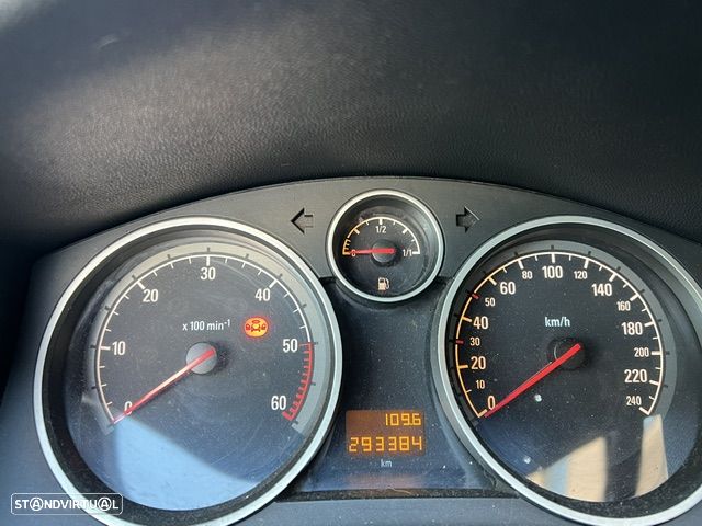 Opel Astra 1.3 CDTi Cosmo - 10