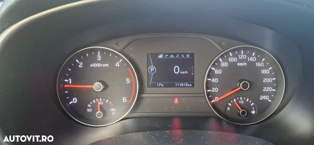 Kia Sportage 1.7 CRDI 2WD Aut. Vision - 10