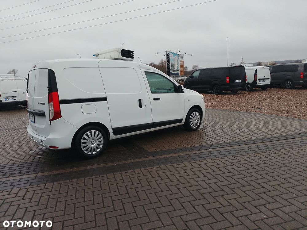 Dacia Dokker L2 Maxi Nowa Izoterma Chłodnia Mroźnia Grzanie drzwi boczne Carrier 220V Salon PL - 10