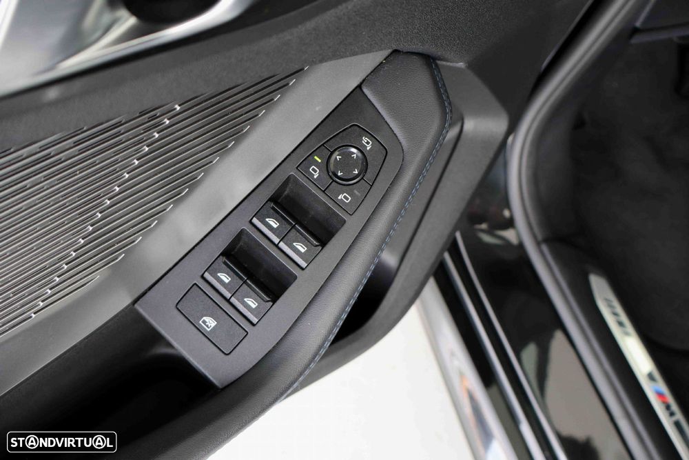 BMW 116 Pack Desportivo M - 15