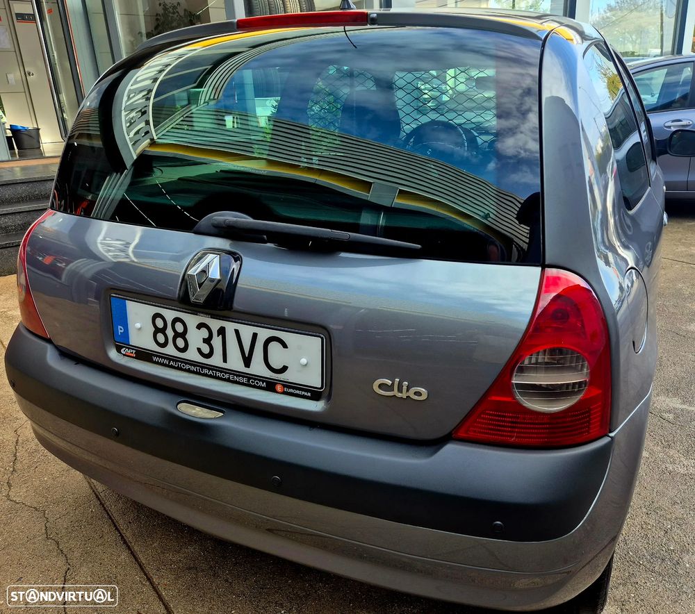 Renault Clio 1.5 DCi Van - 12