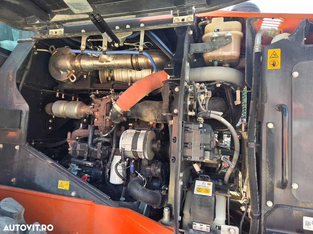 Hitachi ZW150-6, 2018, 5.304h, 21.348km, cupa 2,5mc, Masa 14 tone, cupla rapida, anv Michelin 80% ok, cantar, camera spate masalier, FULL OPTION, filtru suplimentar, Aer cond, rulat in Germania, posibilitate leasing, STARE FOARTE BUNA-PROMOTIE 69.900 EUR+Tva - 23