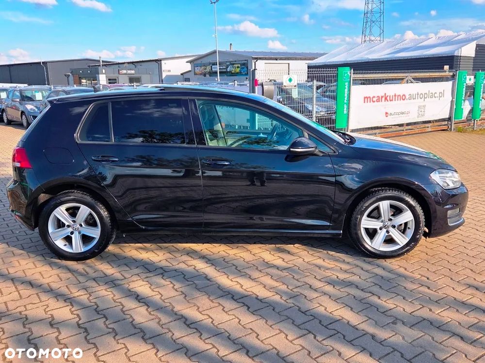 Volkswagen Golf 1.6 TDI Highline - 7