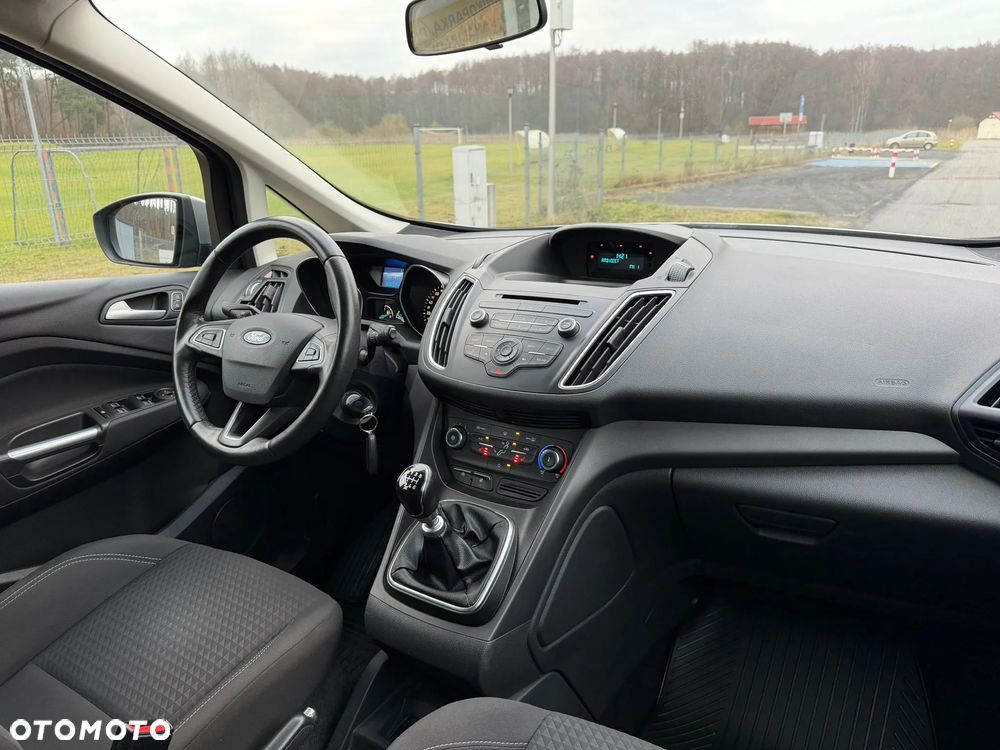 Ford C-MAX - 10