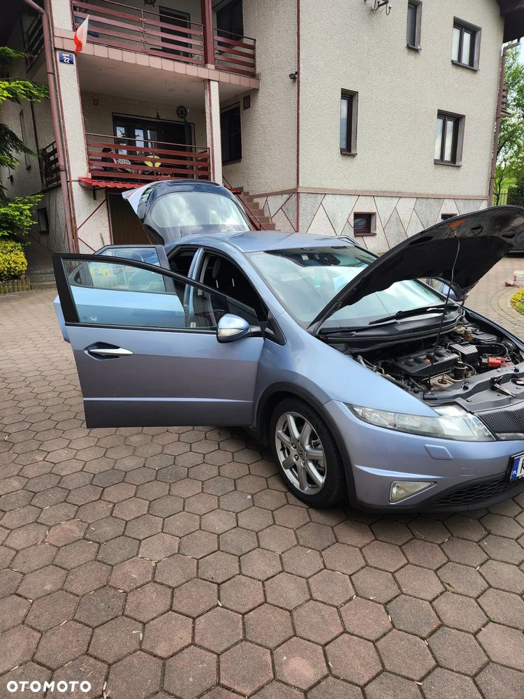 Honda Civic 1.8i-VTEC Sport - 17