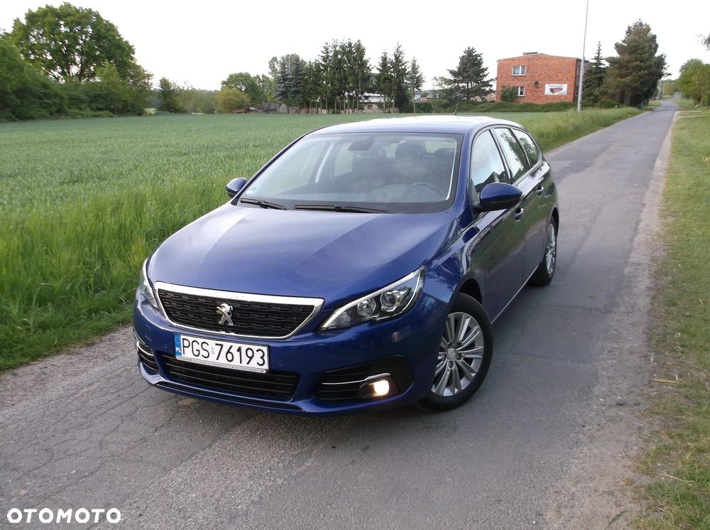Peugeot 308 PureTech 130 GPF EAT8 Stop & Start Active Business-Paket - 22