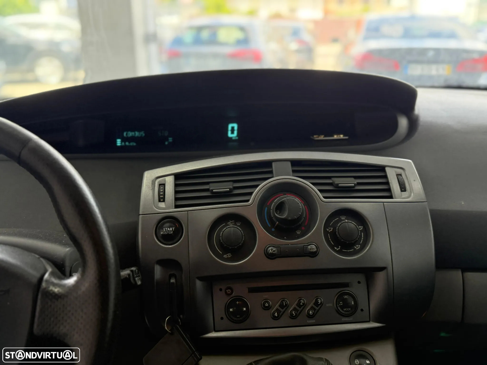 Renault Scénic 1.5 dCi Dynamique - 9