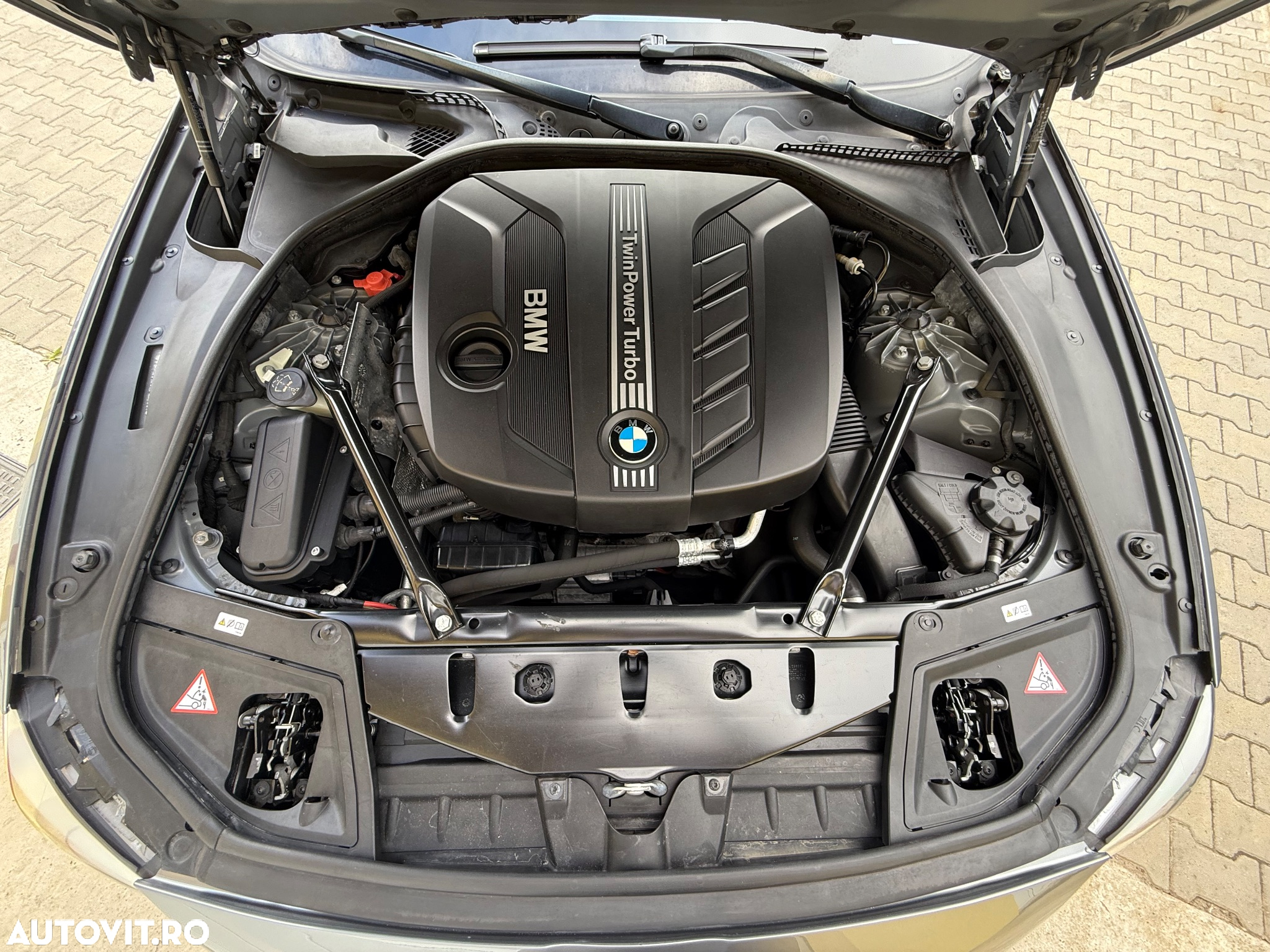 BMW Seria 5 525d Touring Aut. - 31