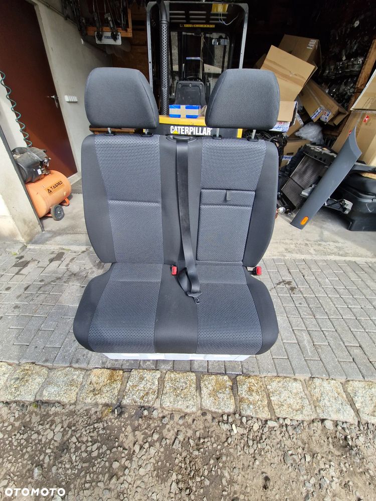 FOTEL PRAWY MERCEDES SPRINTER 906 VW CRAFTER - 17