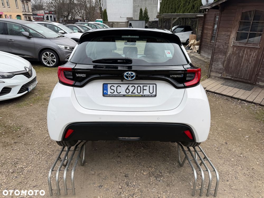 Toyota Yaris Hybrid 1.5 Executive - 9