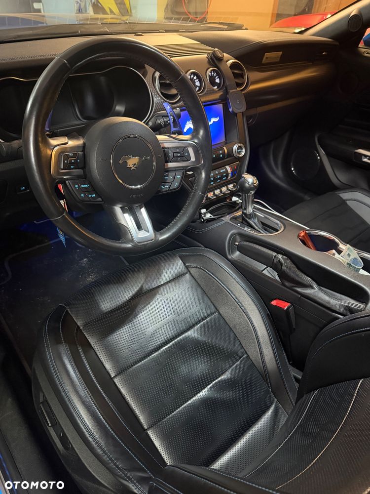 Ford Mustang 5.0 V8 GT - 11