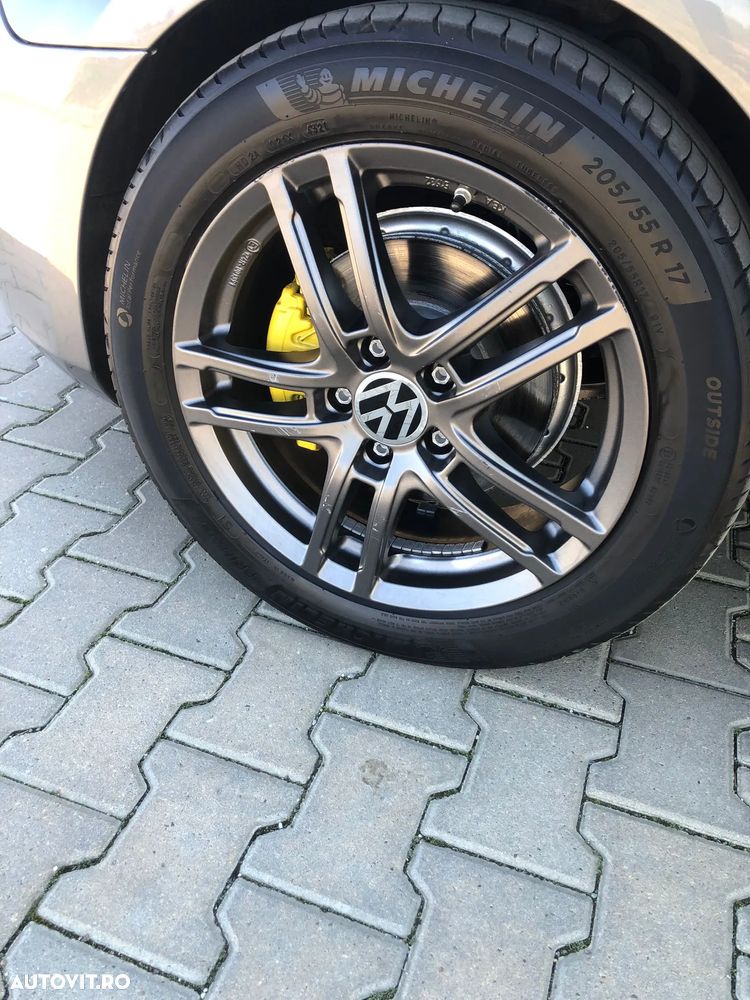 Volkswagen Golf 1.4 TSI Highline - 10