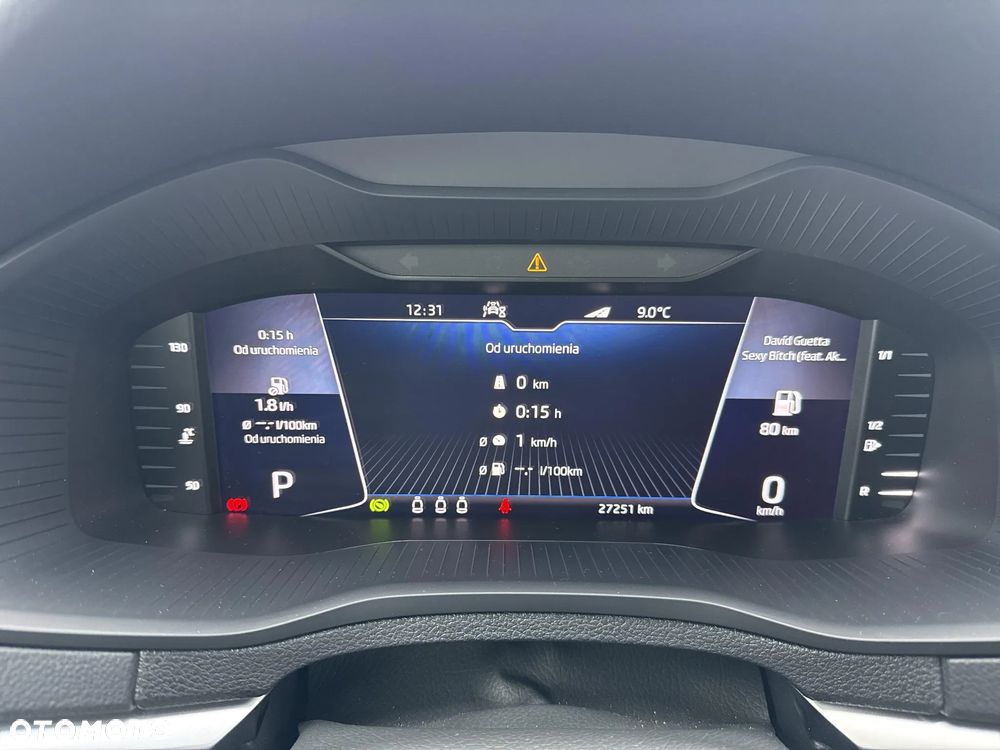 Skoda Karoq 1.5 TSI ACT GPF 4x2 Style DSG - 25