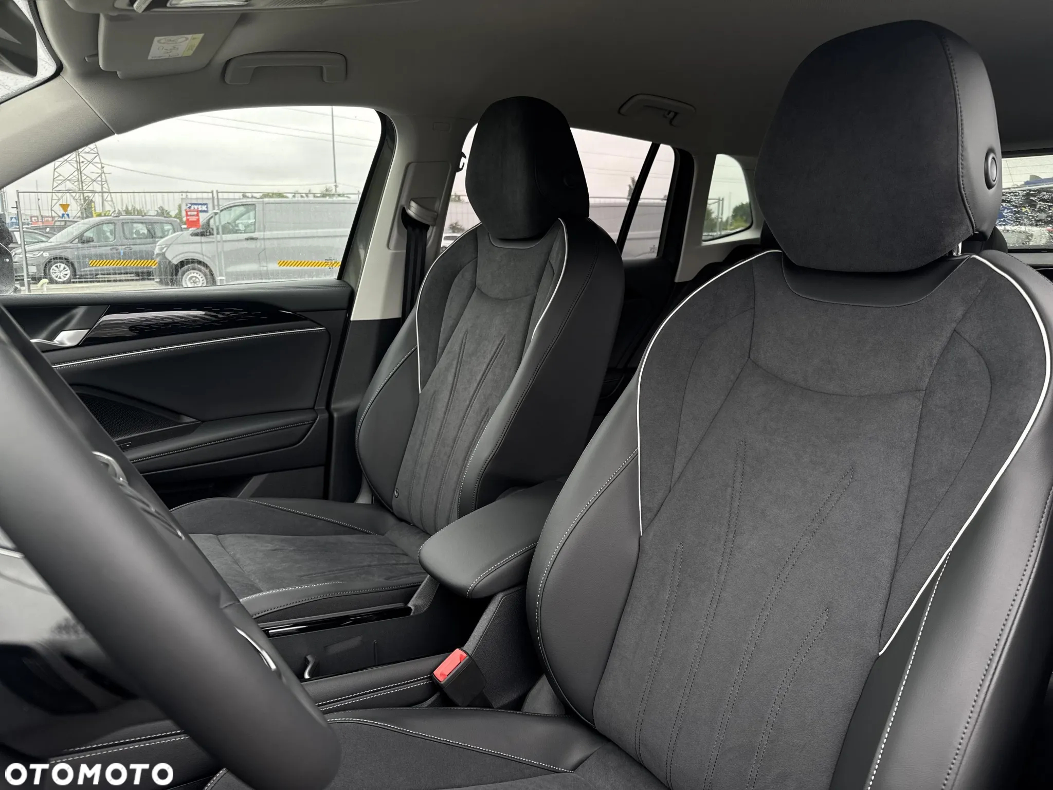 Volkswagen Tiguan 2.0 TDI Elegance DSG - 11