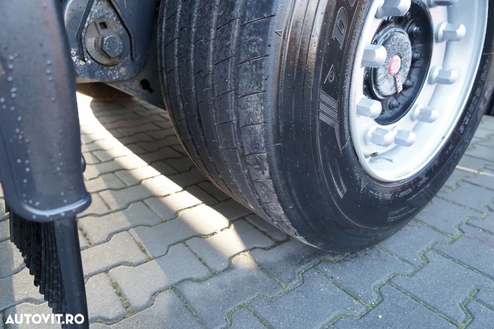 Wielton CORTINĂ WIELTON / MEGA / PUNȚĂ RIDICATĂ / PUNȚI SAF / - 26