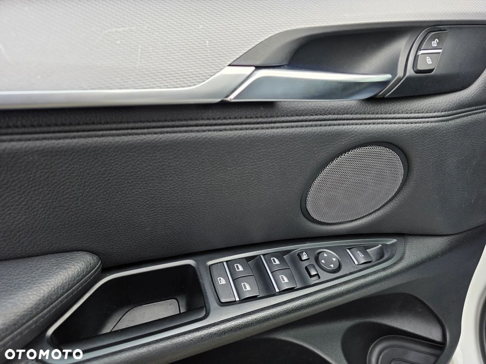 BMW X6 xDrive40d - 8