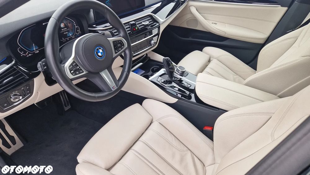 BMW Seria 5 545e xDrive M Sport sport - 19