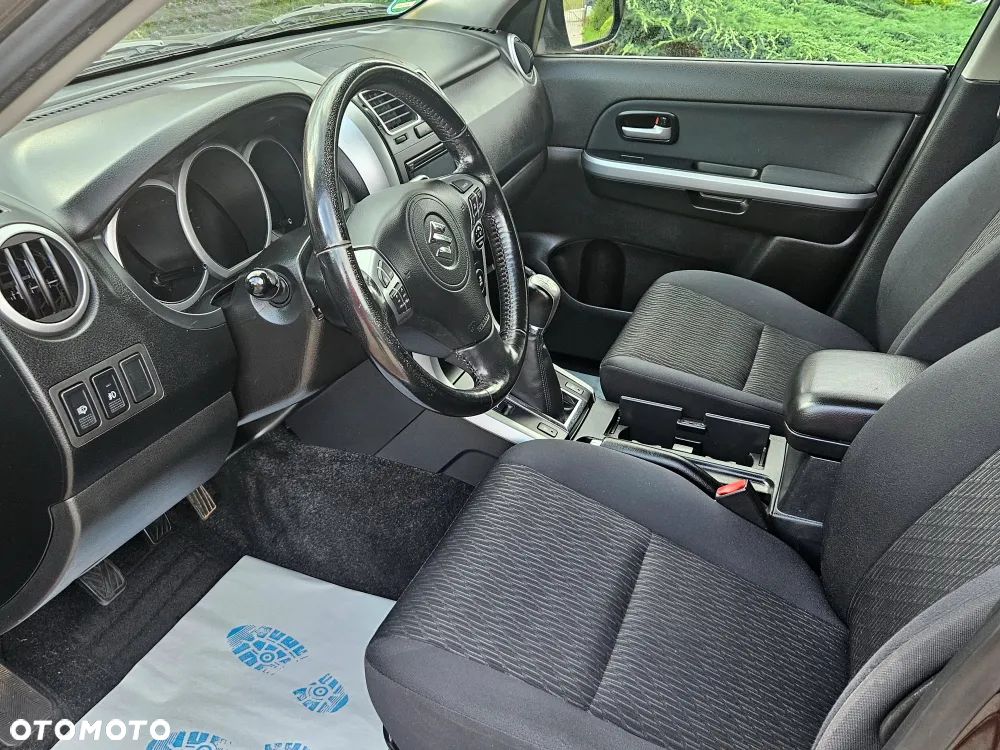 Suzuki Grand Vitara 1.9 DDiS Premium EU5 - 15