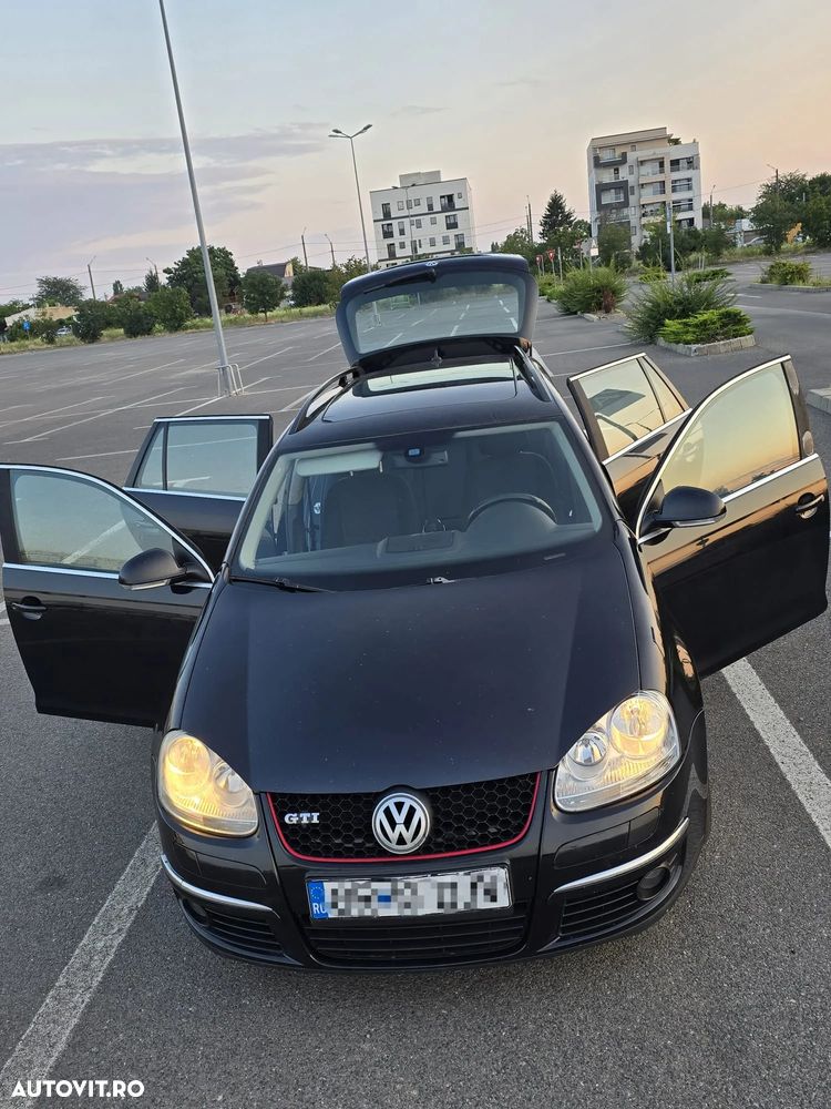 Volkswagen Golf 2.0 TDI DSG Trendline - 2