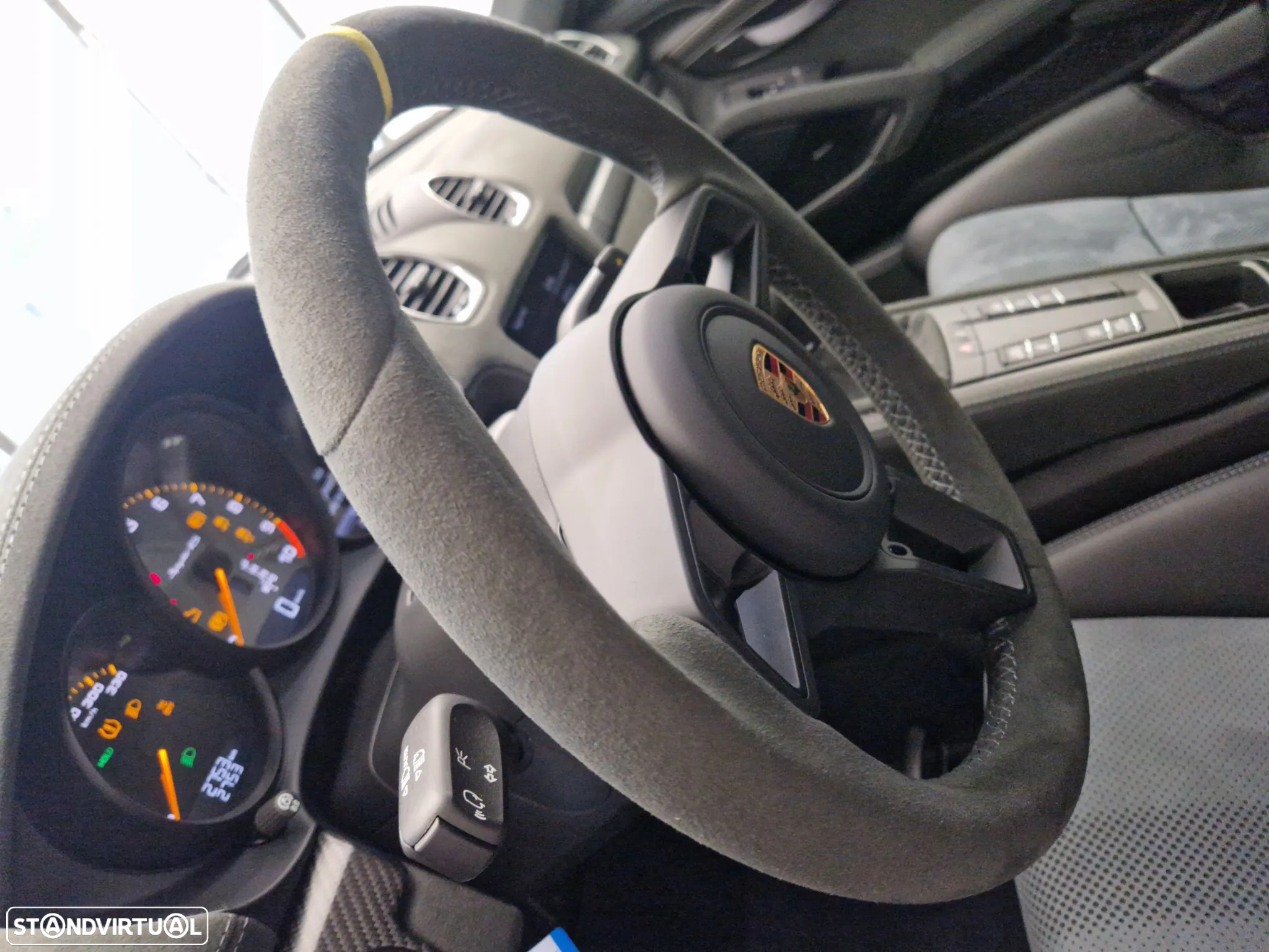 Porsche 718 Spyder RS - 28