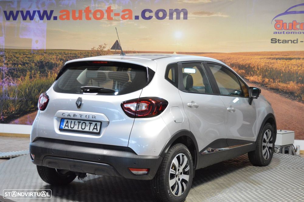 Renault Captur ENERGY TCe 90 Experience - 5