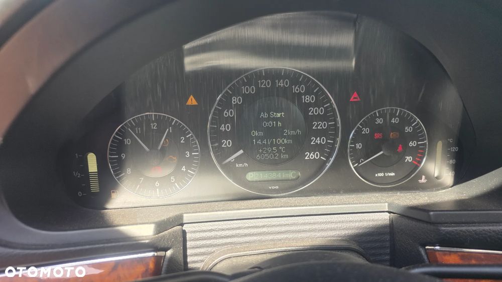 Mercedes-Benz Klasa E 500 4-Matic Elegance - 5