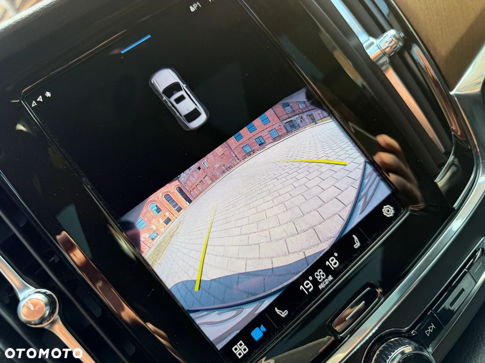 Volvo S90 - 31