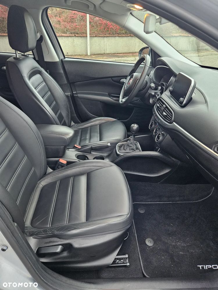 Fiat Tipo 1.4 T-Jet Business Line - 15