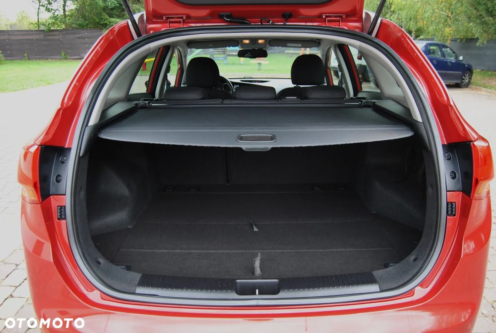 Kia Ceed 1.6 GDI DCT Vision - 15