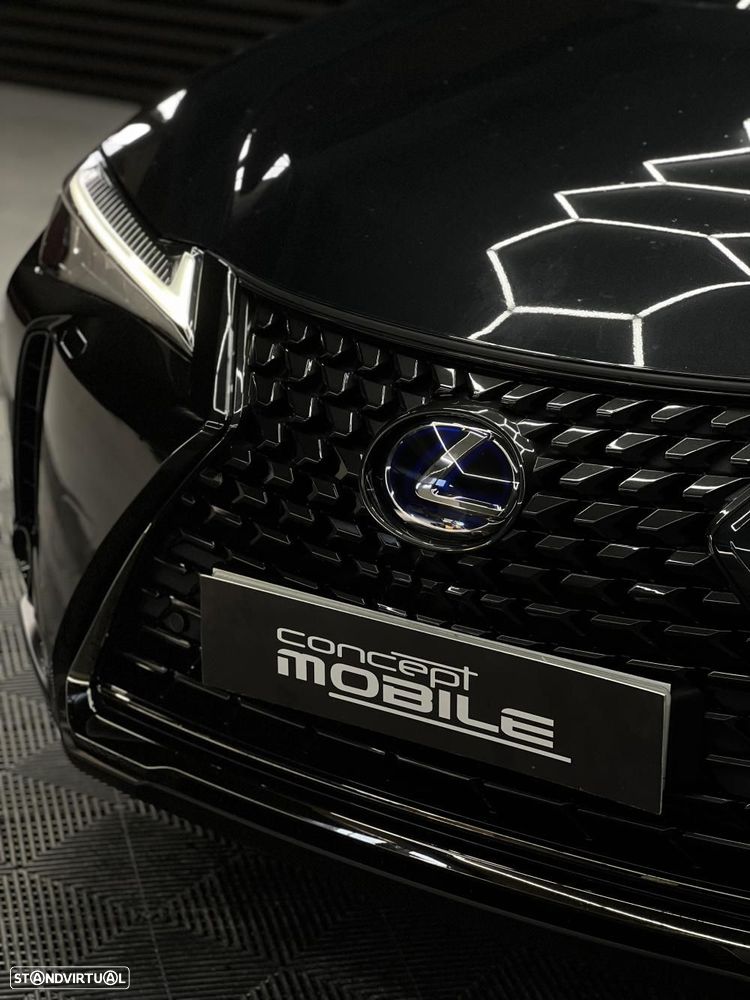 Lexus UX 250h Special Edition (LCA) - 3