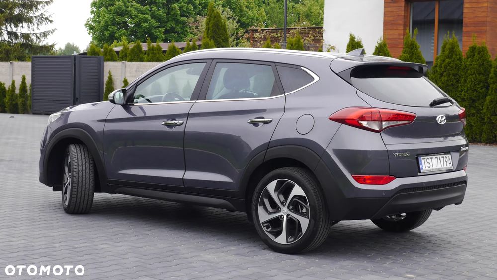 Hyundai Tucson 1.7 CRDI BlueDrive GO 2WD - 6