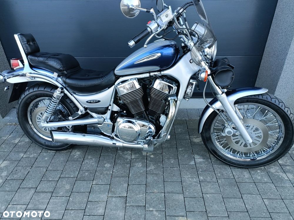 Suzuki Intruder - 15