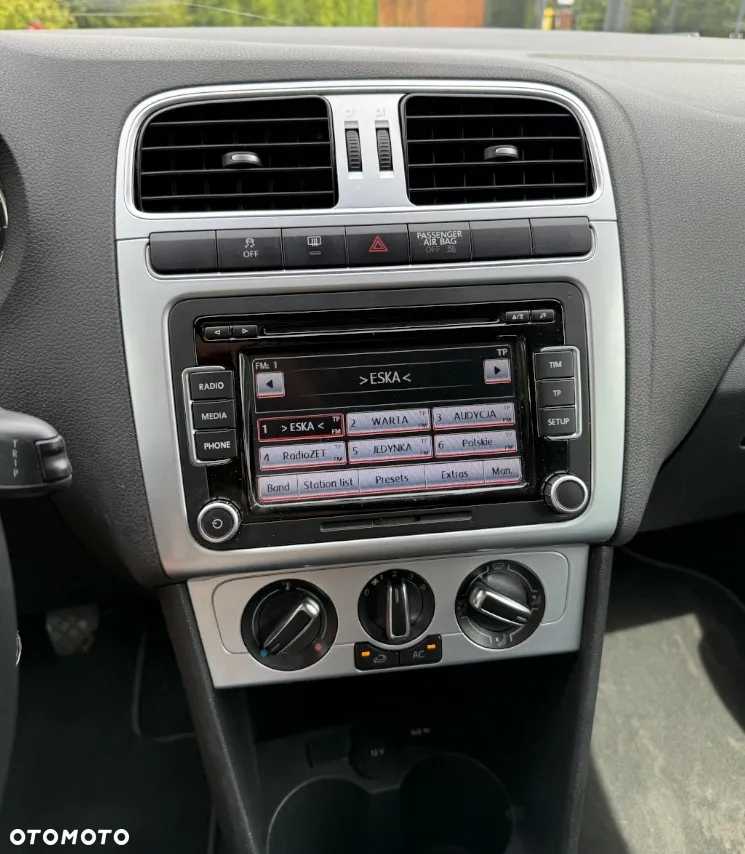 Volkswagen Polo 1.2 MATCH - 22