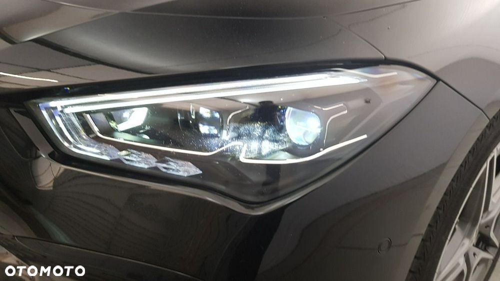 Mercedes-Benz CLA - 10