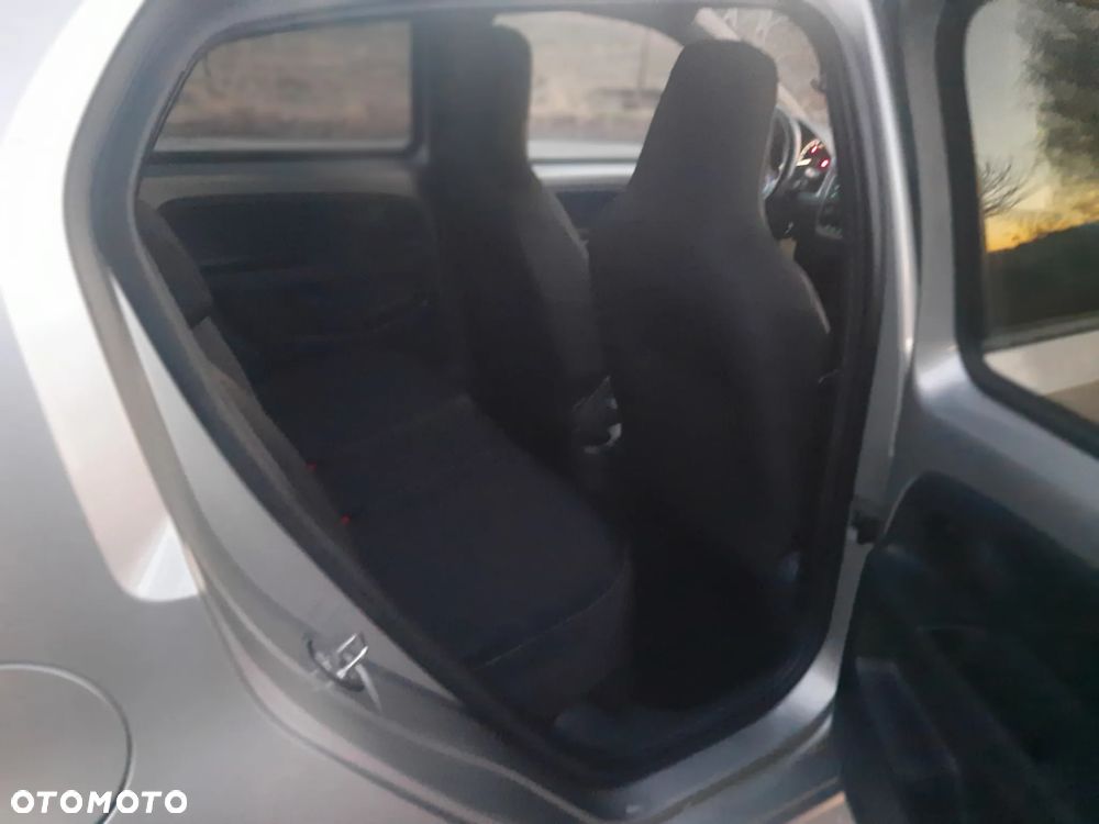 Skoda Citigo 1.0 MPI Clever - 10