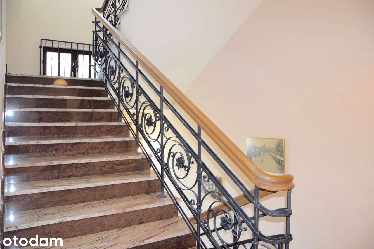 Spokojny Apartament w Centrum Miasta