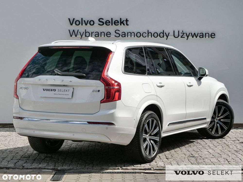 Volvo XC 90 - 9