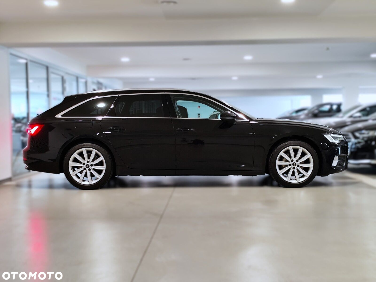 Audi A6 - 6