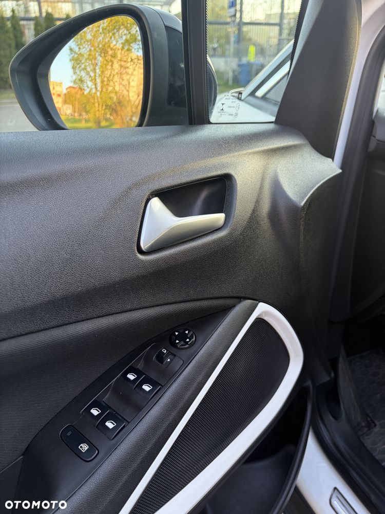 Opel Crossland X - 20