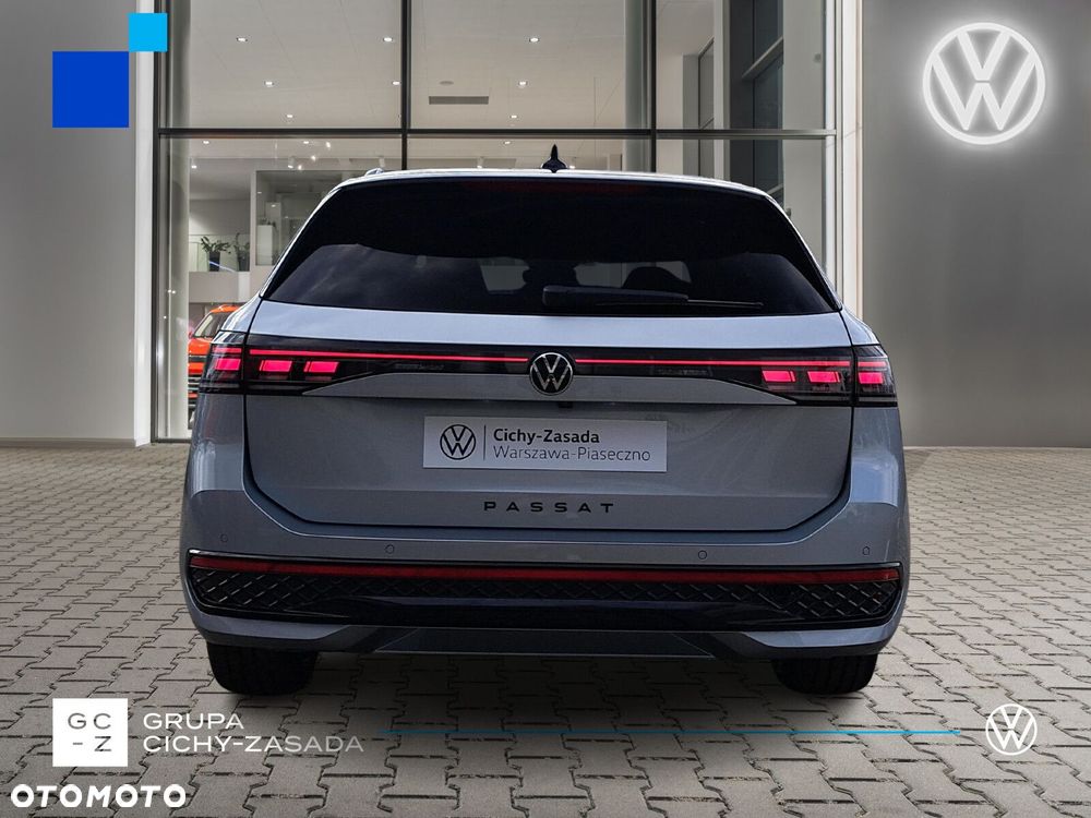 Volkswagen Passat 2.0 TSI 4Mot R-Line Plus DSG - 4